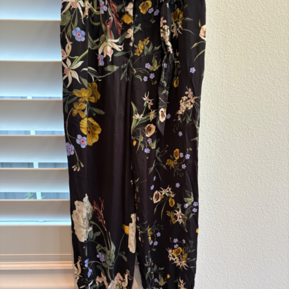 ANTHROPOLOGIE MAUVE SILKY PARACHUTE PANTS - Picture 4 of 7